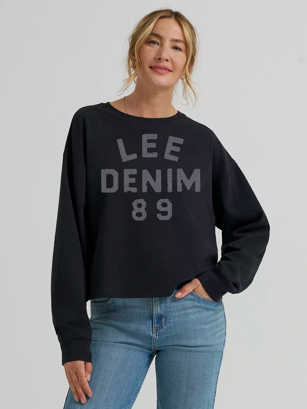 LEE crop top Sz Large long sleeve oversized athletic gym Athleasure 100% Cotton